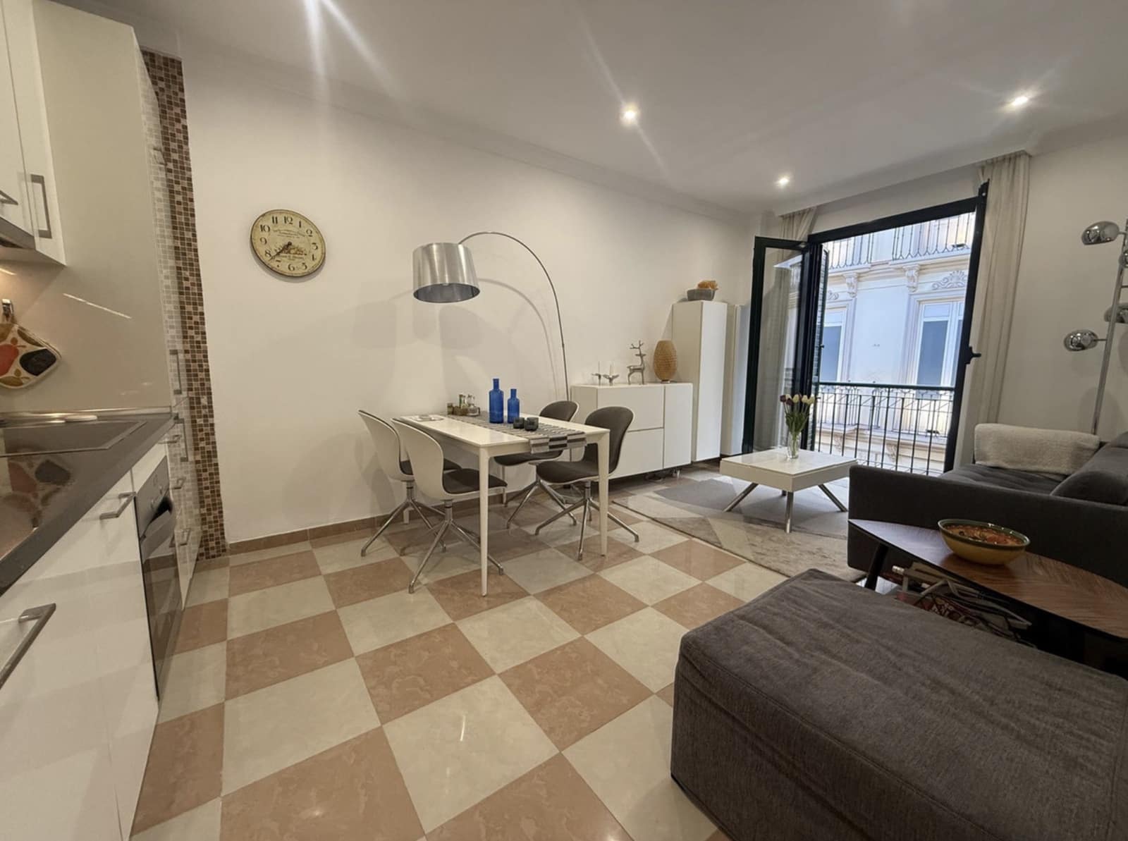 Apartamento de 2 habitaciones en Málaga ciudad en venta - 399.000 € (Ref: 9543371)
