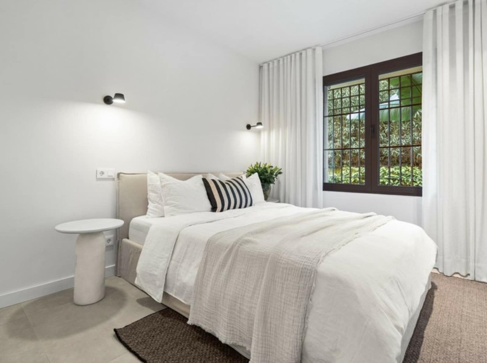 2 sovrum Lägenhet till salu i Los Arqueros med pool garage - 675 000 € (Ref: 9543372)