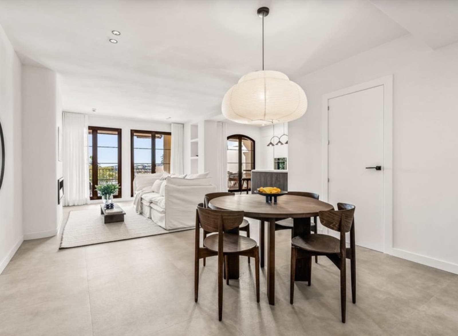 2 sovrum Lägenhet till salu i Los Arqueros med pool garage - 675 000 € (Ref: 9543372)