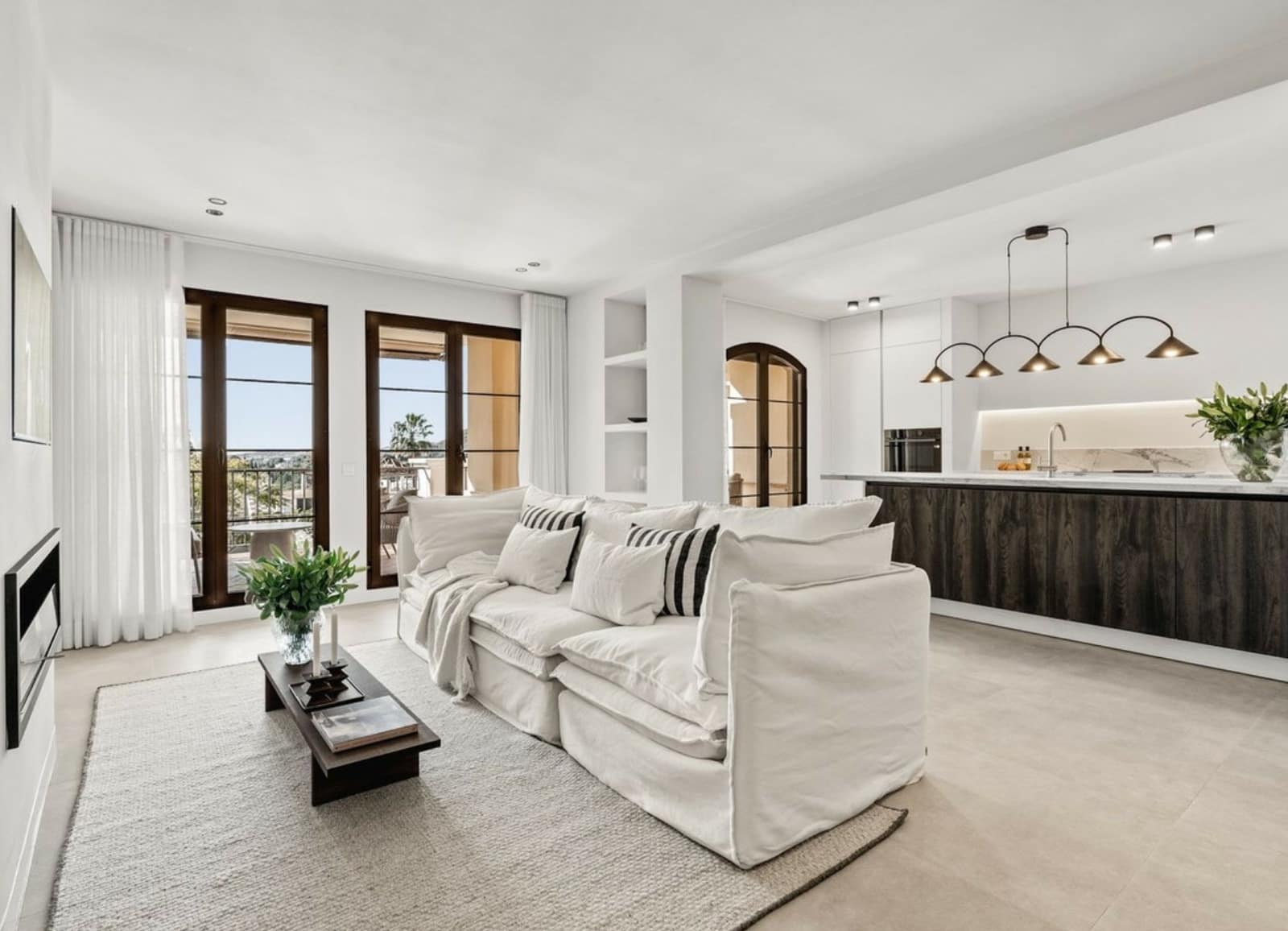 2 sovrum Lägenhet till salu i Los Arqueros med pool garage - 675 000 € (Ref: 9543372)