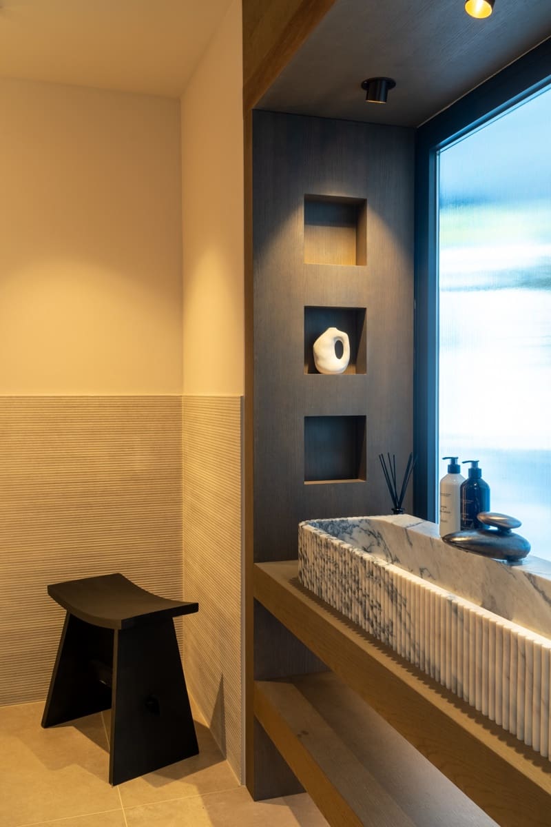 5 bedroom Villa for sale in Nueva Andalucia with pool garage - € 4,290,000 (Ref: 9543376)