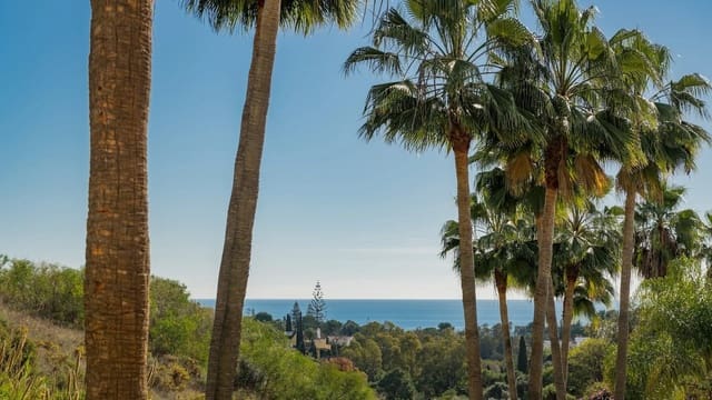 4 soverom Leilighet til salgs i Golden Mile, Marbella med svømmebasseng garasje - € 1 395 000 (Ref: 9547855)