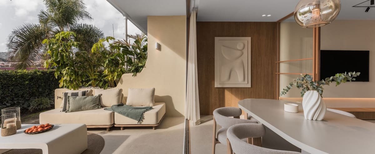 4 soveværelse Byhus til salg i Marbella med swimmingpool - € 1.495.000 (Ref: 9547856)
