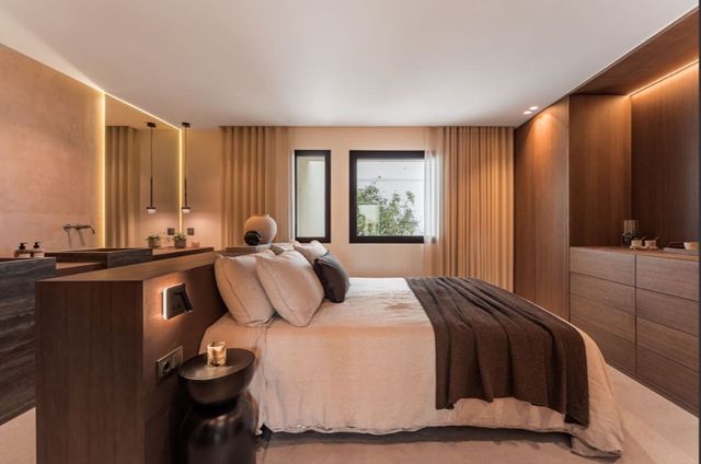 3 chambre Maison de Ville à vendre à Nueva Andalucia, Marbella avec piscine garage - 1 450 000 € (Ref: 9547857)