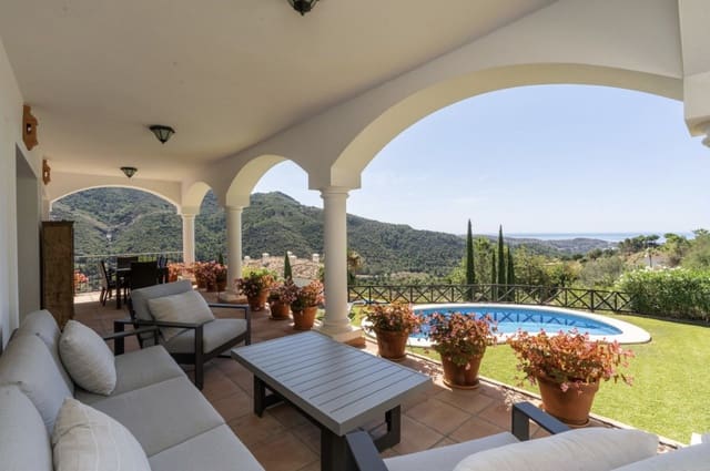 4 quarto Moradia para venda em Benahavís com piscina garagem - 1 795 000 € (Ref: 9551200)