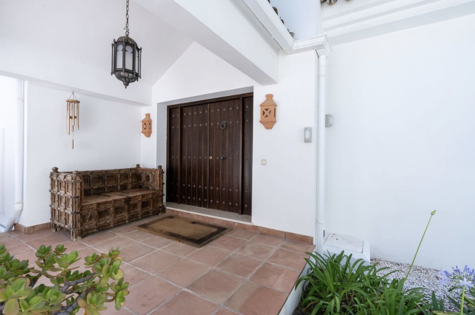 4 quarto Moradia para venda em Benahavis com piscina garagem - 1 795 000 € (Ref: 9551200)