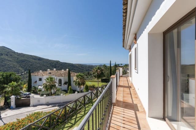Chalet de 4 habitaciones en Benahavís en venta con piscina garaje - 1.795.000 € (Ref: 9551200)