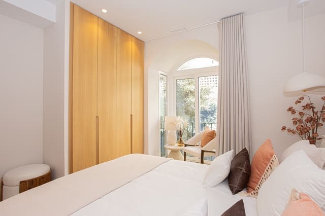 4 sovrum Takvåning till salu i Marbella med pool garage - 1 295 000 € (Ref: 9564954)