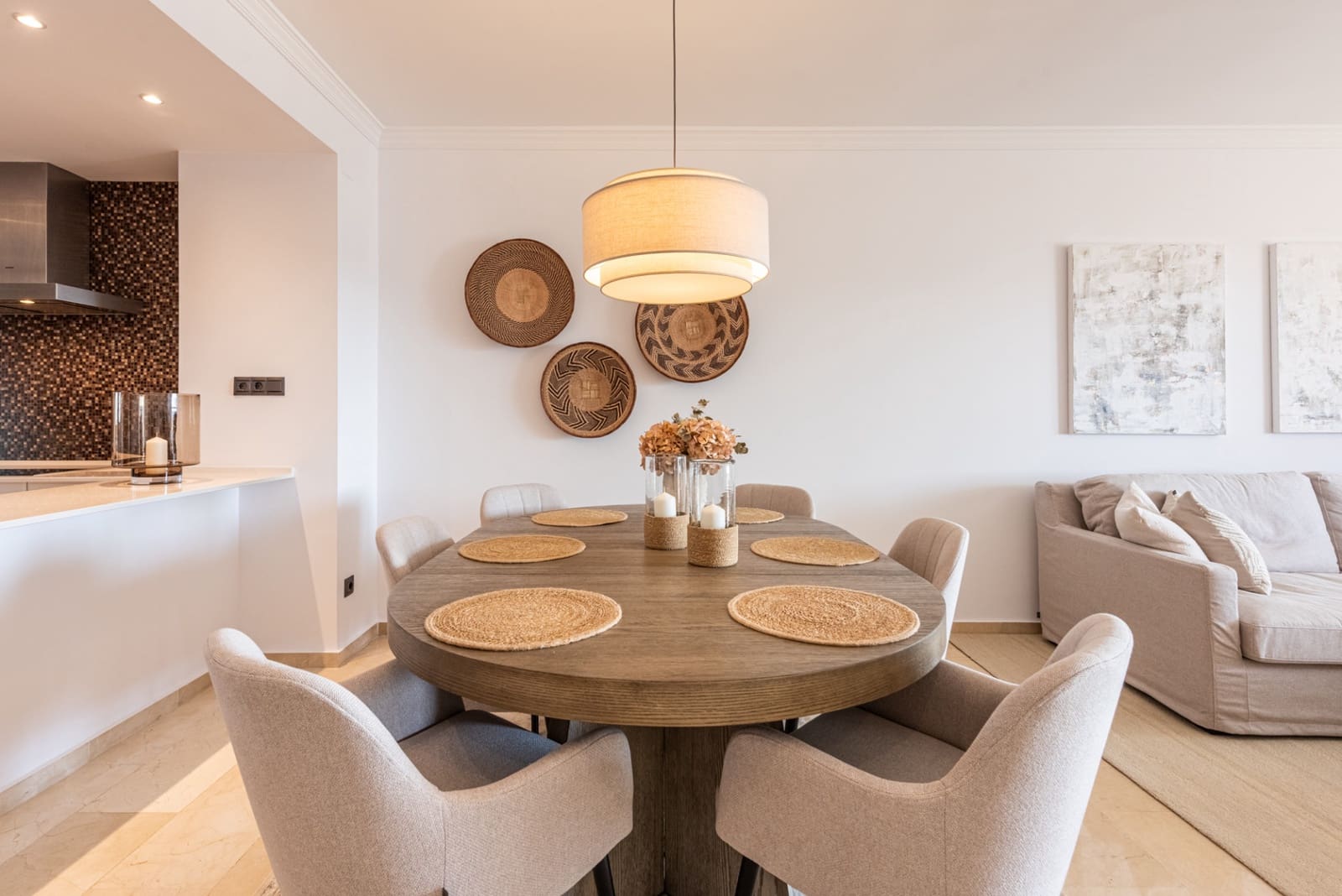 2 sypialnia Apartament na sprzedaż w Marbella z basenem garażem - 858 000 € (Ref: 9568318)