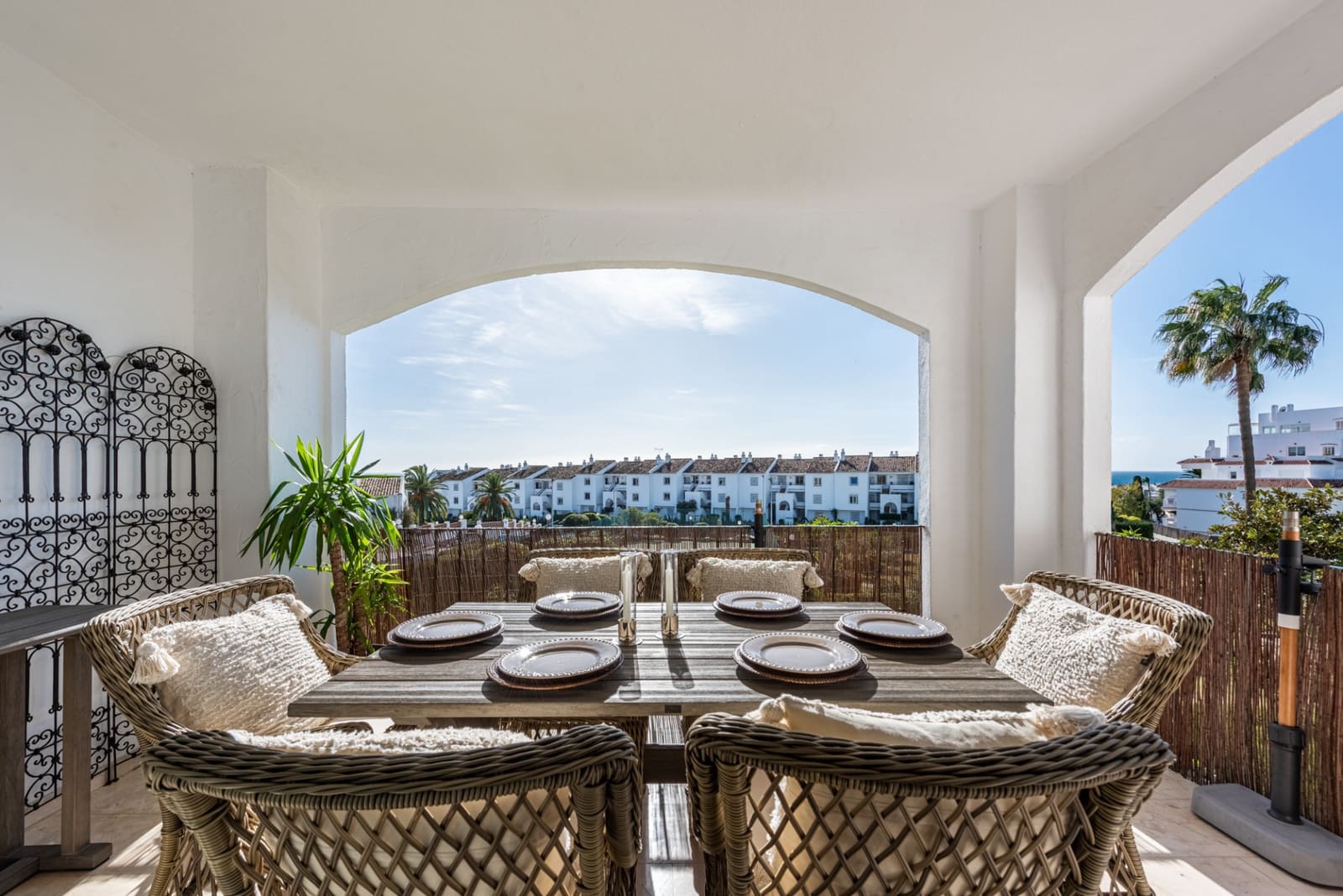2 slaapkamer Appartement te koop in Marbella met zwembad garage - € 847.000 (Ref: 9568318)