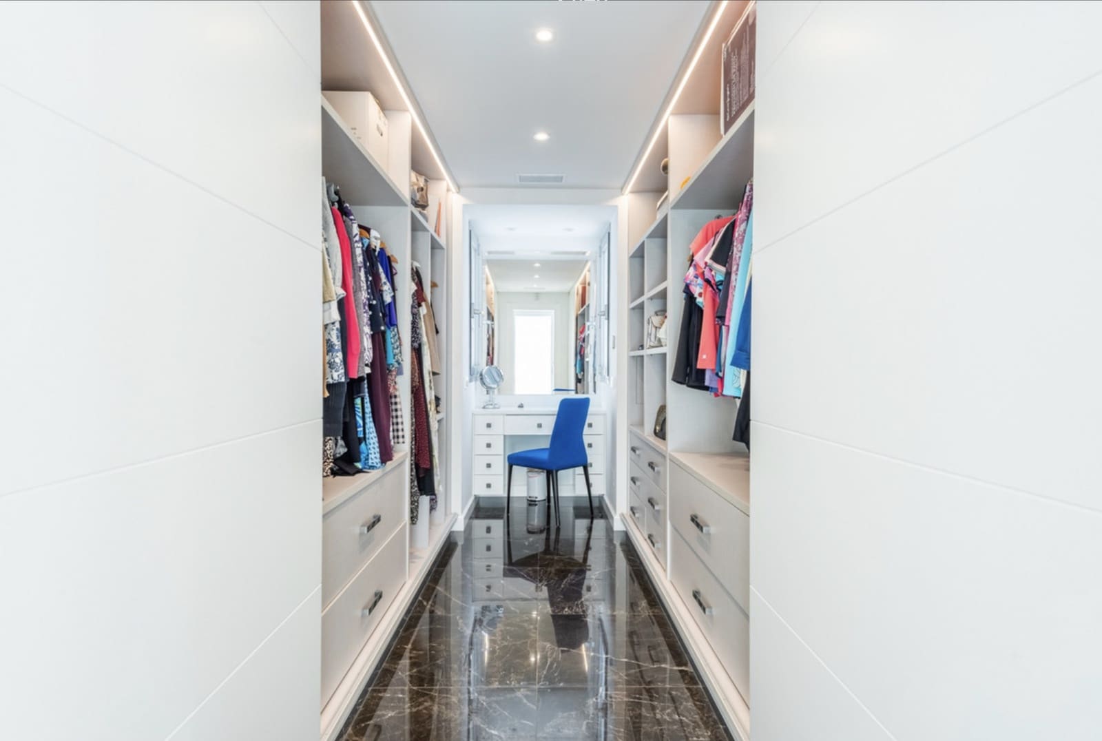 4 makuuhuone Huvila myytävänä paikassa Marbella mukana uima-altaan - 3 350 000 € (Ref: 9568321)