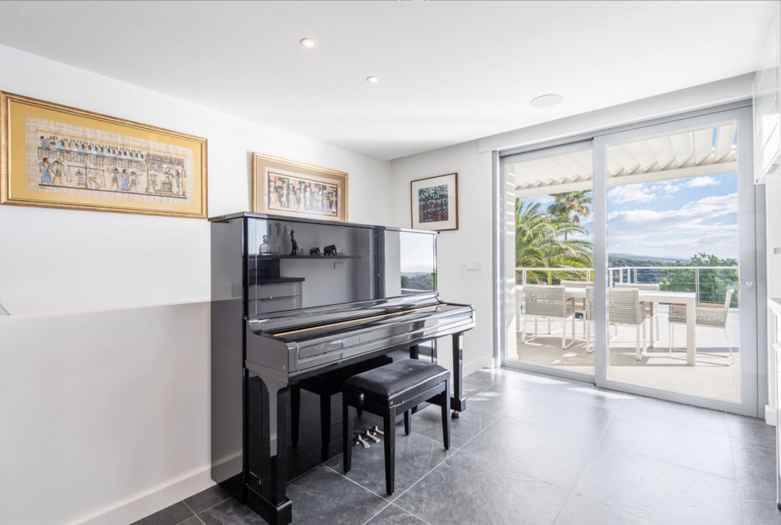 4 makuuhuone Huvila myytävänä paikassa Marbella mukana uima-altaan - 3 350 000 € (Ref: 9568321)