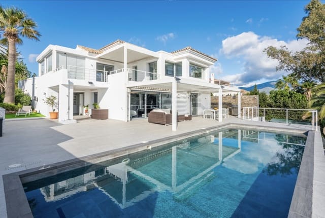 4 quarto Moradia para venda em Marbella com piscina - 3 350 000 € (Ref: 9568321)