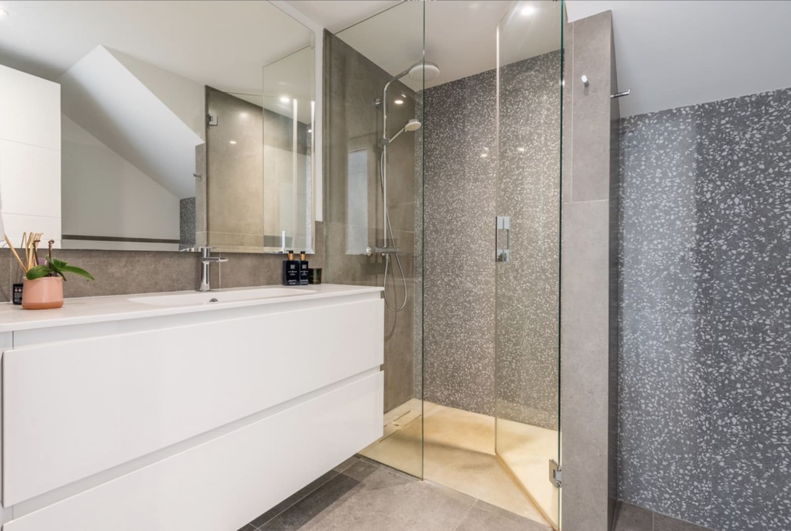 4 makuuhuone Huvila myytävänä paikassa Marbella mukana uima-altaan - 3 350 000 € (Ref: 9568321)