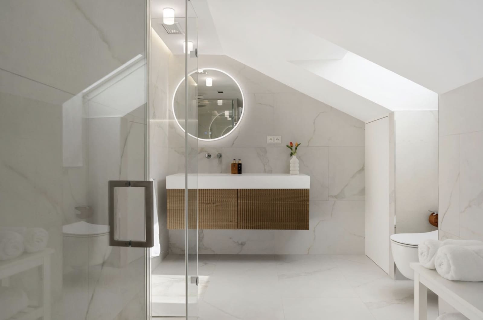 5 slaapkamer Penthouse te koop in Nueva Andalucia met zwembad garage - € 1.895.000 (Ref: 9574441)