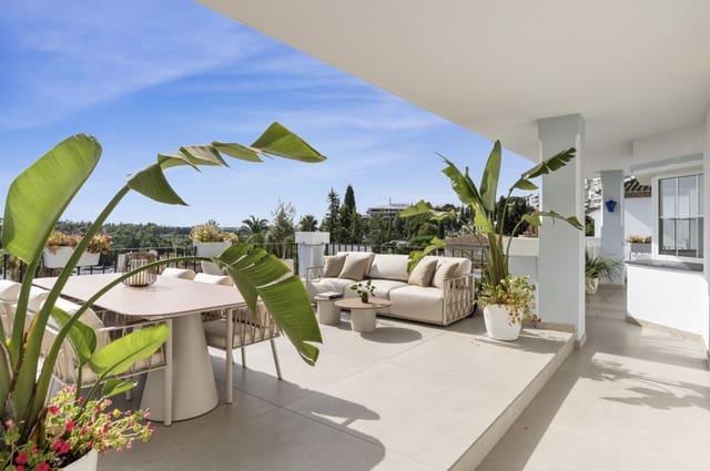 5 slaapkamer Penthouse te koop in Nueva Andalucia, Marbella met zwembad garage - € 1.895.000 (Ref: 9574441)