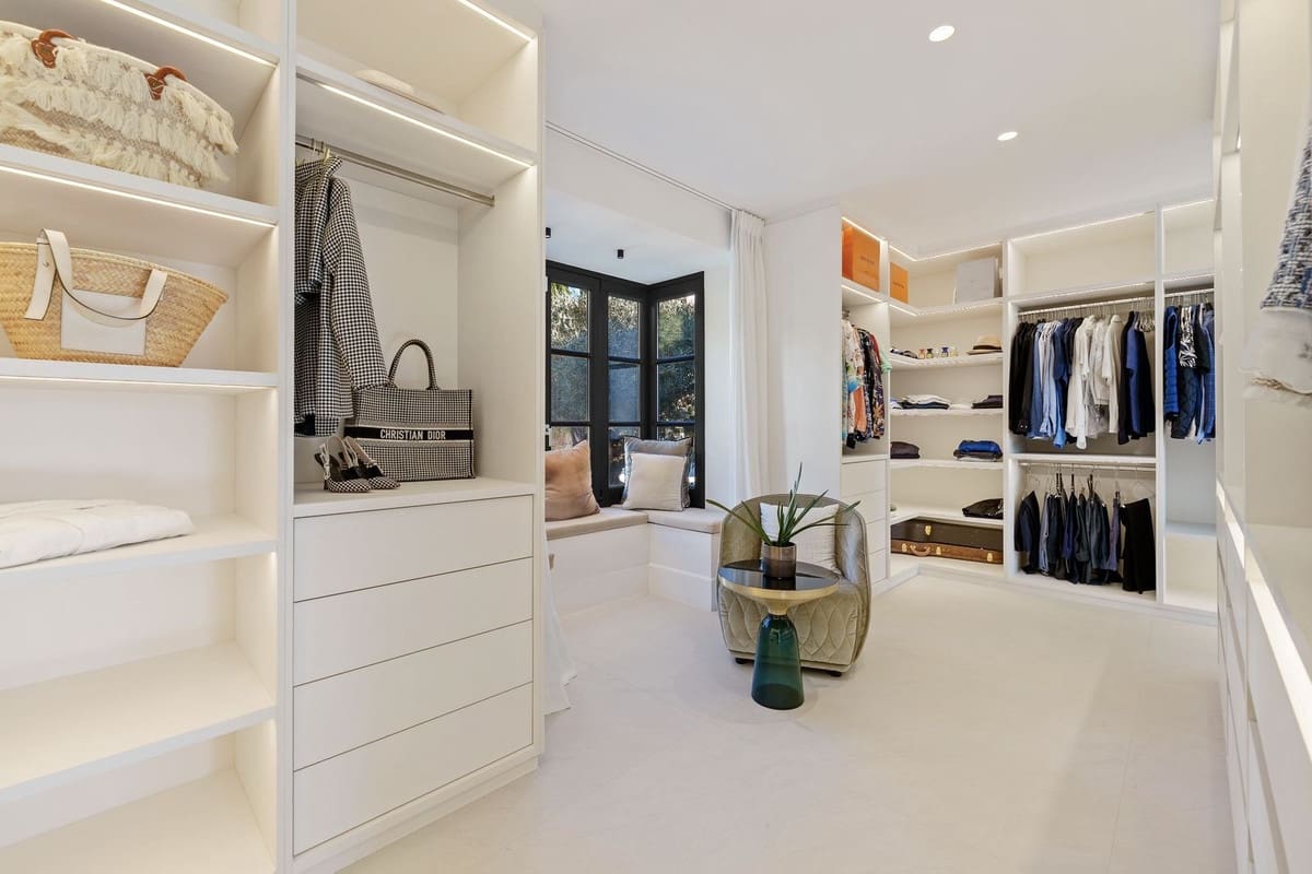 5 soveværelse Villa til salg i Nueva Andalucia med swimmingpool garage - € 11.950.000 (Ref: 9582644)