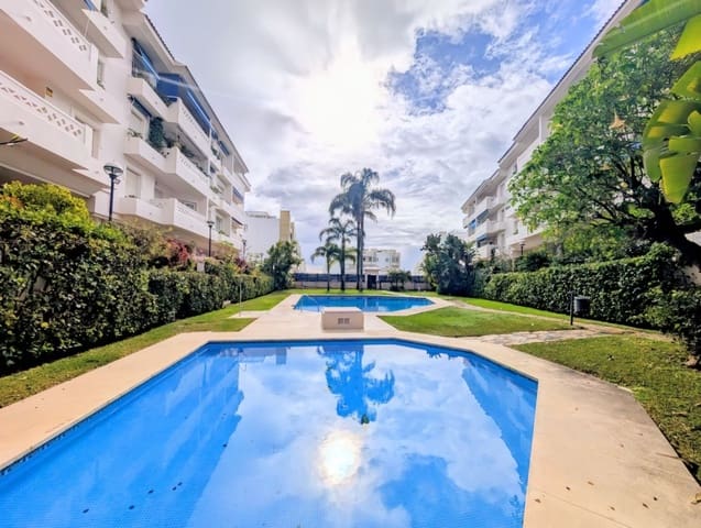 4 slaapkamer Penthouse te koop in San Pedro de Alcantara, Marbella met zwembad garage - € 1.250.000 (Ref: 9582645)