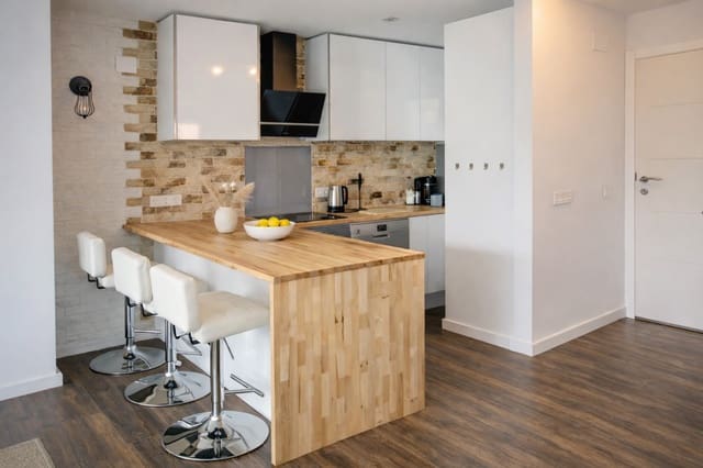 3 bedroom Apartment for sale in Nueva Andalucia, Marbella with pool - € 419,900 (Ref: 9591098)