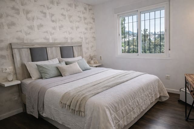 3 sovrum Lägenhet till salu i Nueva Andalucia, Marbella med pool - 380 000 € (Ref: 9591098)