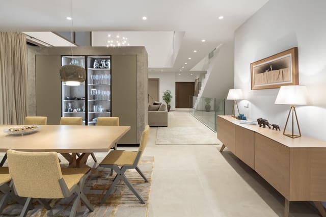 5 makuuhuone Huvila myytävänä paikassa Golden Mile, Marbella mukana uima-altaan 
autotalli - 4 950 000 € (Ref: 9591099)