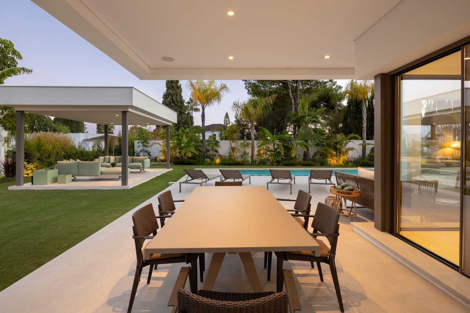 5 makuuhuone Huvila myytävänä paikassa Golden Mile mukana uima-altaan 
autotalli - 4 950 000 € (Ref: 9591099)