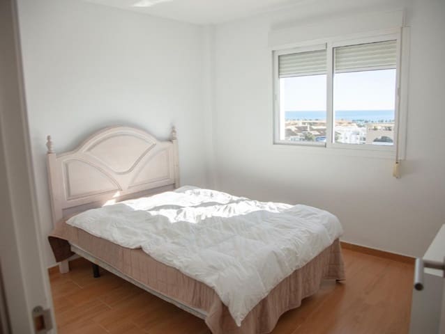 4 quarto Apartamento para venda em San Pedro de Alcantara, Marbella - 402 000 € (Ref: 9591100)