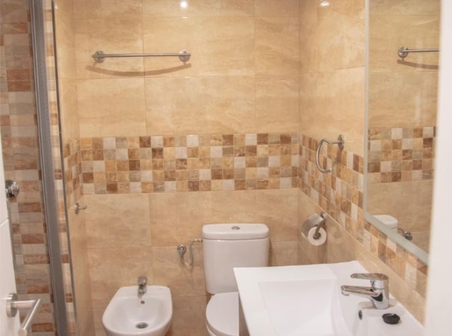 4 bedroom Apartment for sale in San Pedro de Alcantara - € 402,000 (Ref: 9591100)