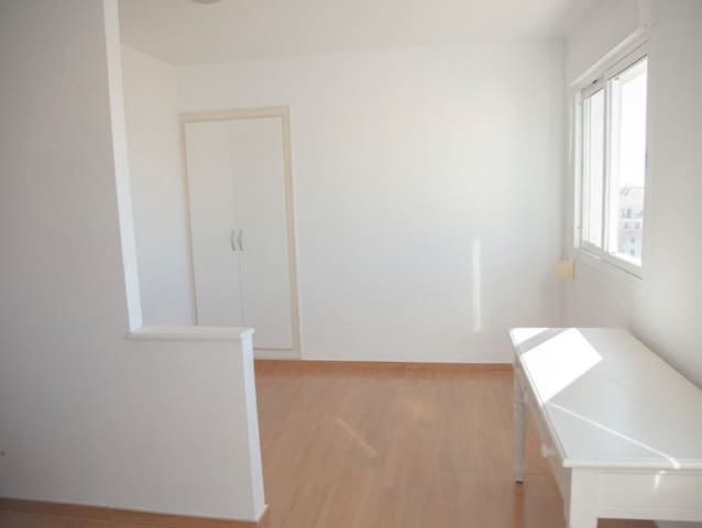 4 makuuhuone Huoneisto myytävänä paikassa San Pedro de Alcantara, Marbella - 402 000 € (Ref: 9591100)