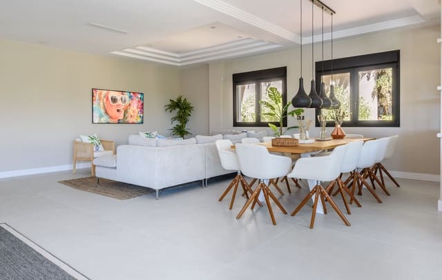 7 bedroom Villa for sale in Marbella with pool garage - € 3,790,000 (Ref: 9604852)