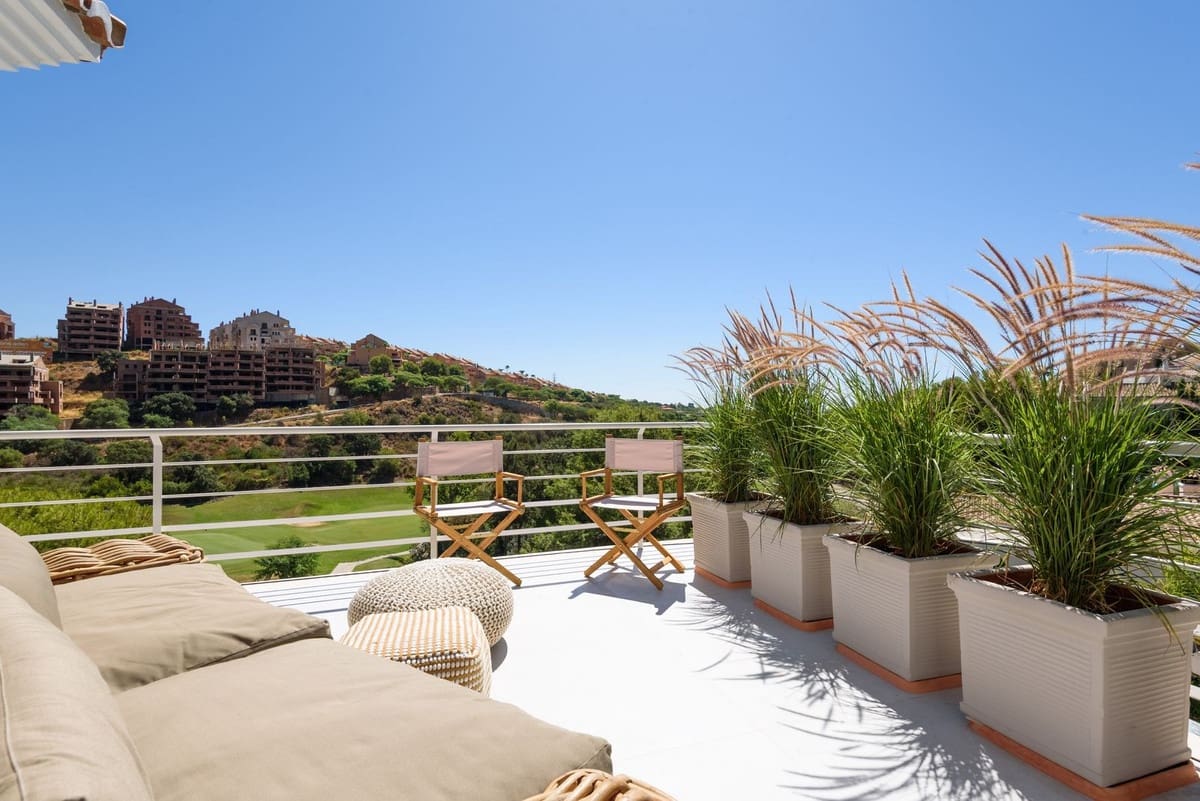 7 sovrum Villa till salu i Marbella med pool garage - 3 790 000 € (Ref: 9604852)