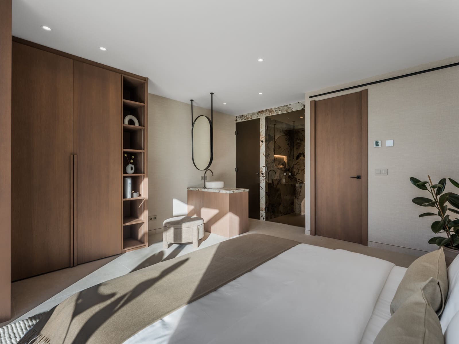 4 soveværelse Semi-Rækkehus til salg i Marbella med swimmingpool garage - € 2.595.000 (Ref: 9621761)