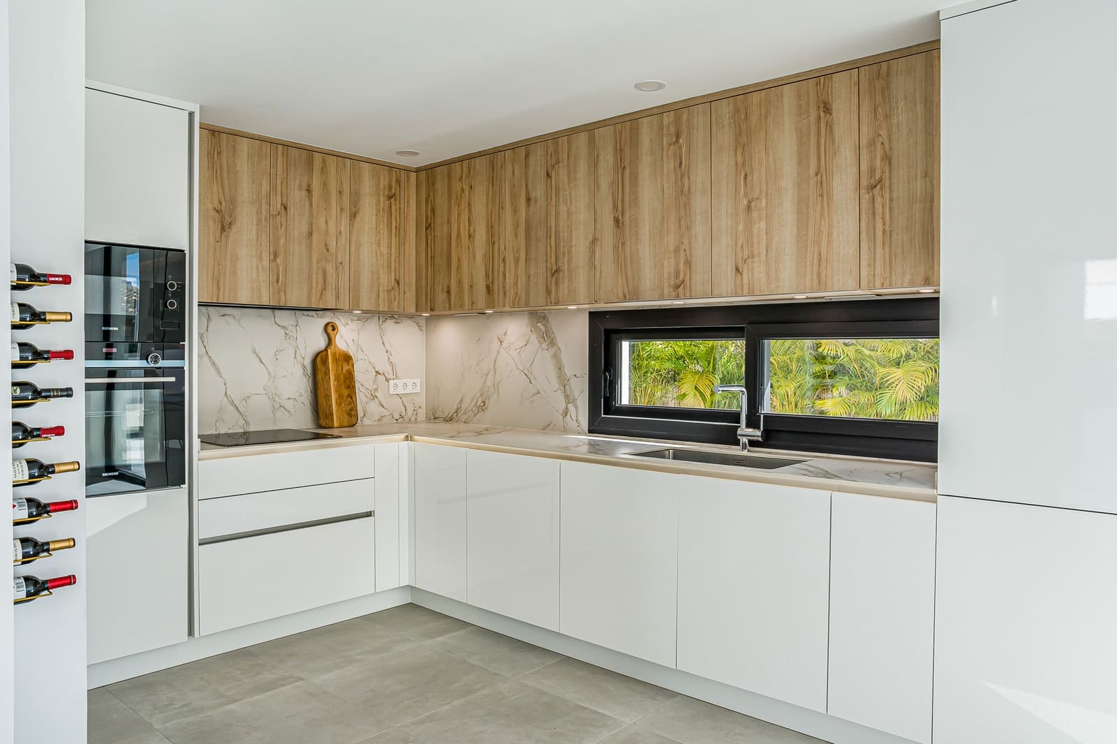 3 sovrum Villa till salu i Nueva Andalucia med pool garage - 1 195 000 € (Ref: 9625549)