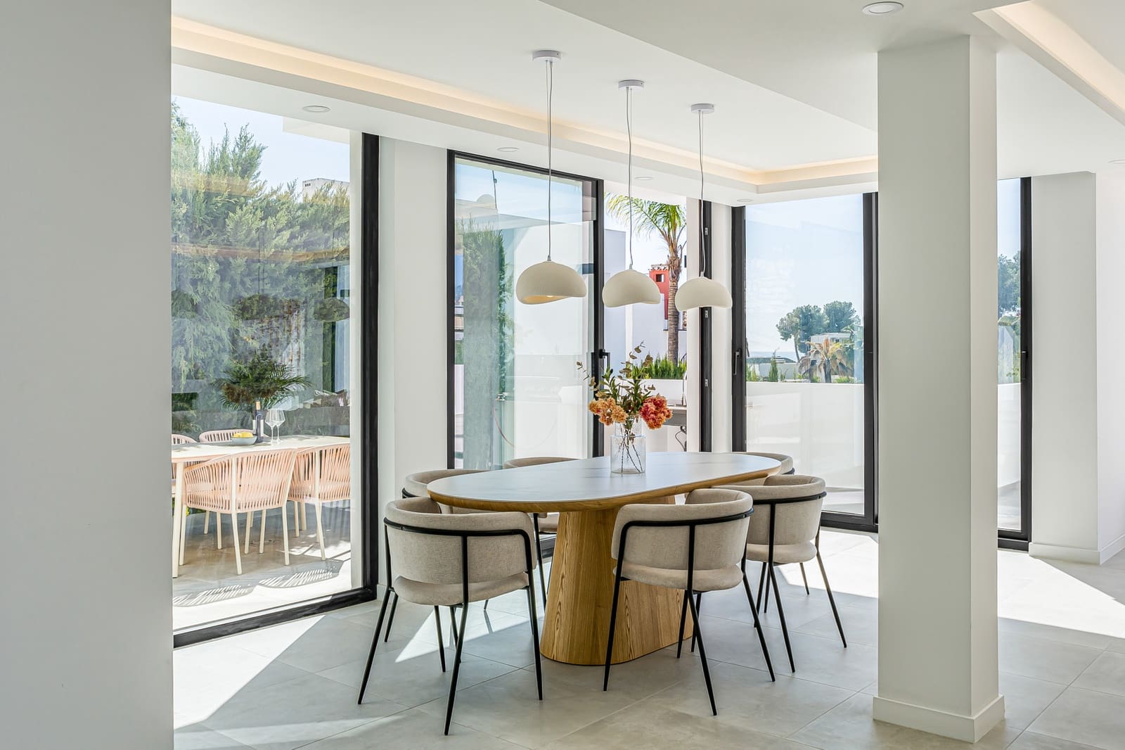 3 sovrum Villa till salu i Nueva Andalucia med pool garage - 1 195 000 € (Ref: 9625549)