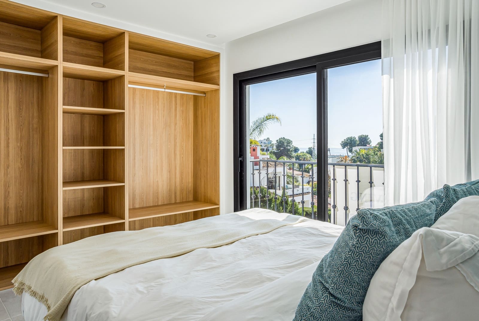 3 sovrum Villa till salu i Nueva Andalucia med pool garage - 1 195 000 € (Ref: 9625549)