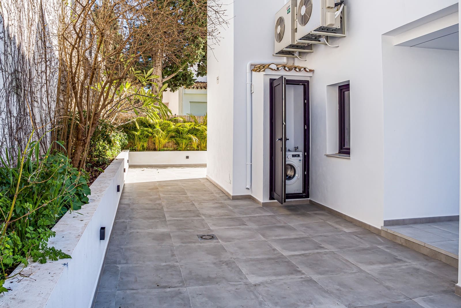 3 sovrum Villa till salu i Nueva Andalucia med pool garage - 1 195 000 € (Ref: 9625549)