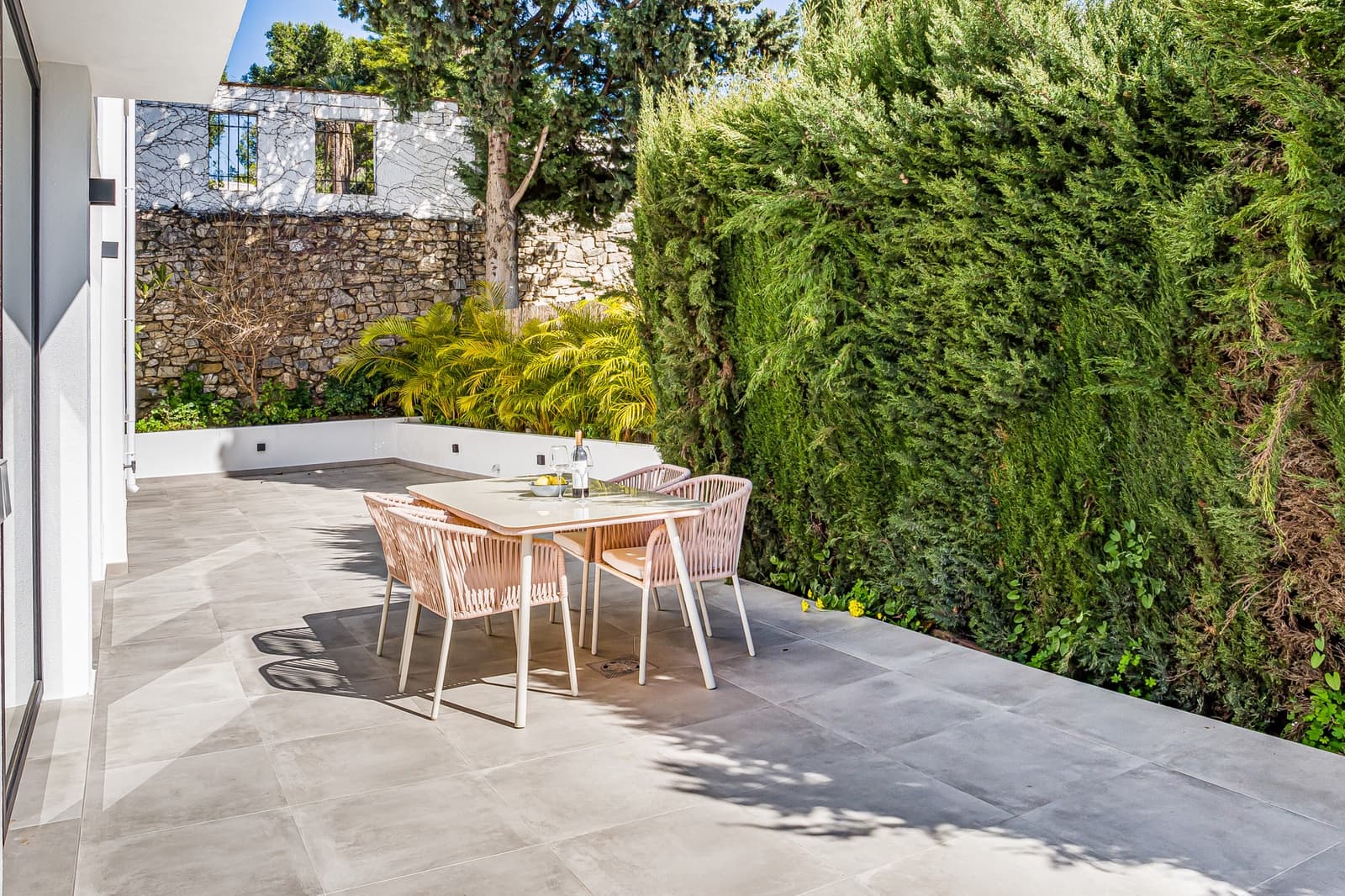 3 sovrum Villa till salu i Nueva Andalucia med pool garage - 1 195 000 € (Ref: 9625549)