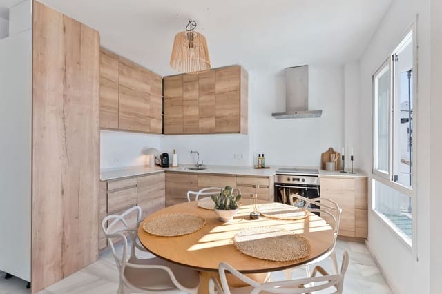 3 camera da letto Attico in vendita in La Dama de Noche - La Alzambra, Marbella con piscina - 560.000 € (Rif: 9625550)