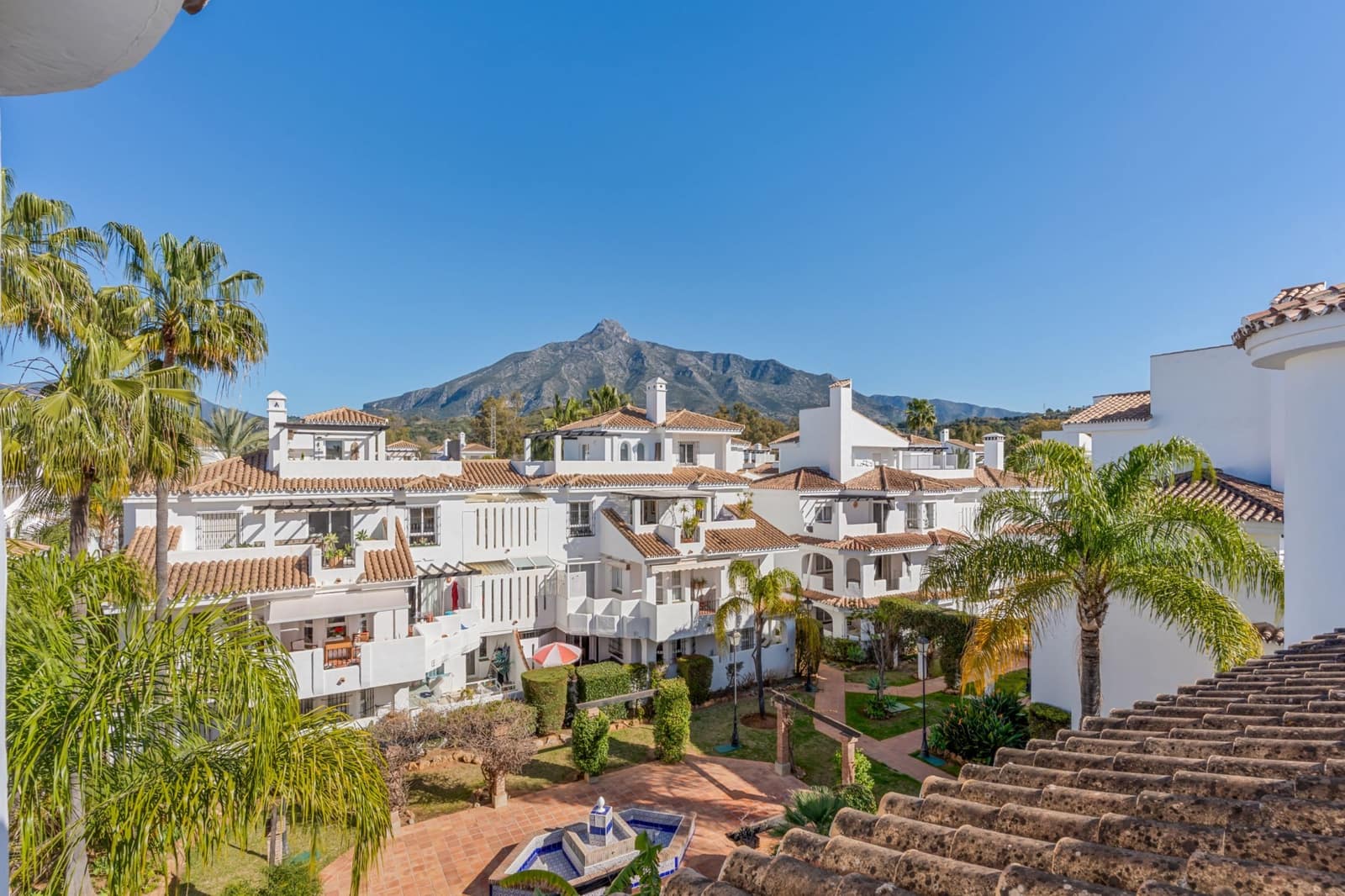 3 camera da letto Attico in vendita in Nueva Andalucia con piscina - 560.000 € (Rif: 9625550)