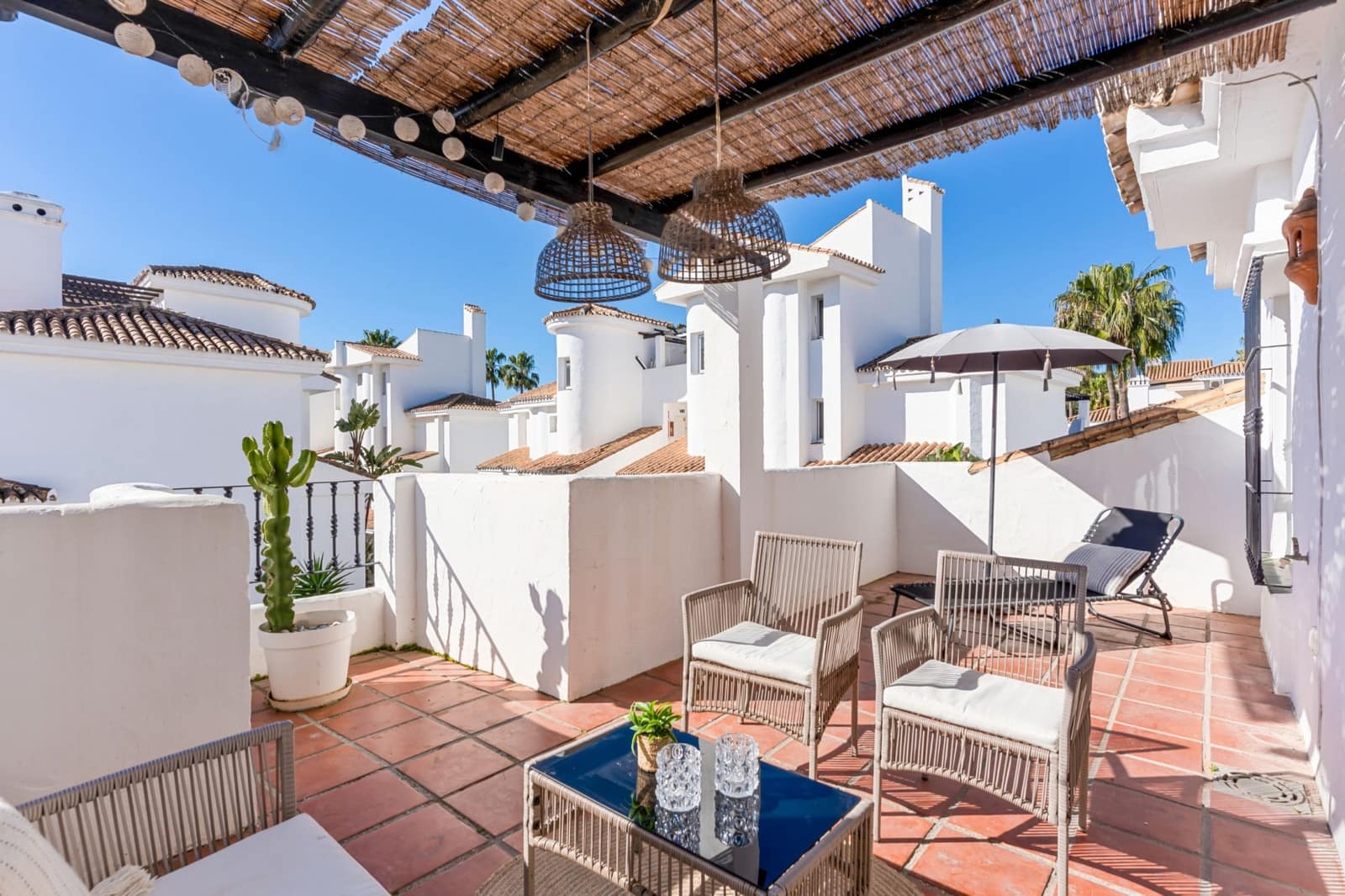 3 camera da letto Attico in vendita in Nueva Andalucia con piscina - 560.000 € (Rif: 9625550)