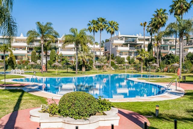 2 soveværelse Penthouse til salg i Rodeo Alto - Guadaiza - La Campana, Marbella med swimmingpool garage - € 570.000 (Ref: 9625551)