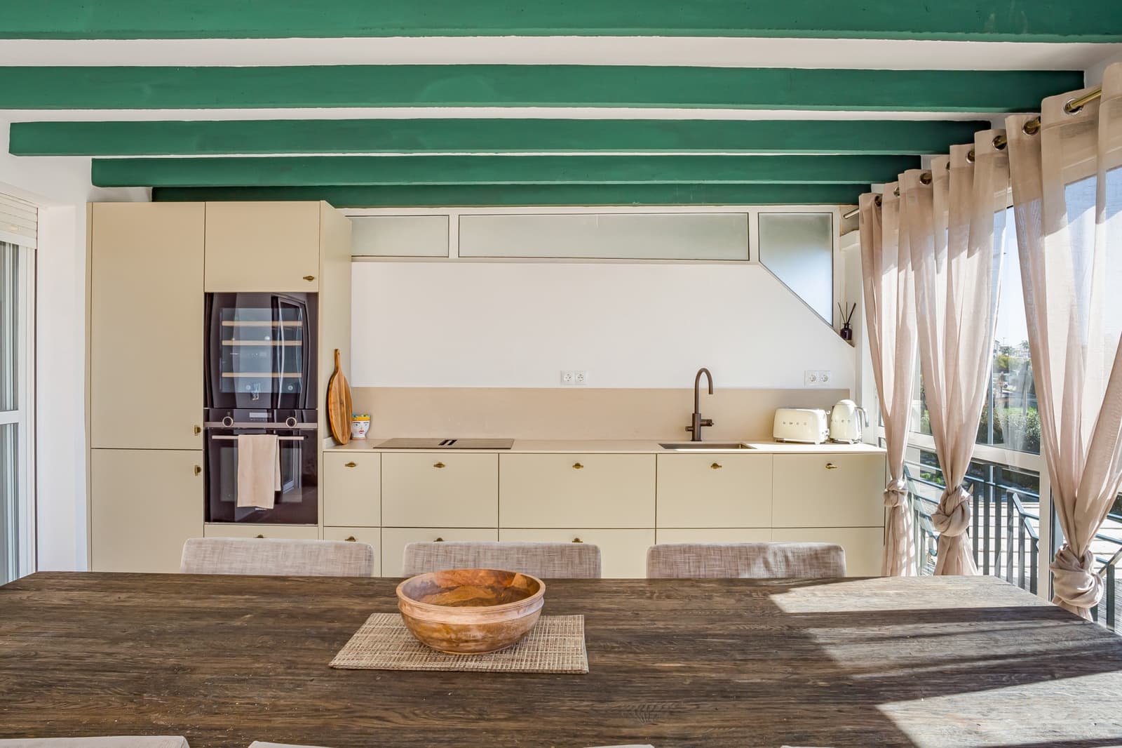 2 bedroom Penthouse for sale in Nueva Andalucia with pool garage - € 570,000 (Ref: 9625551)