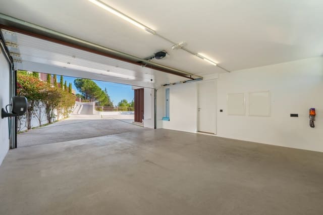 5 slaapkamer Villa te koop in El Madroñal, Benahavís met zwembad garage - € 8.995.000 (Ref: 9627477)