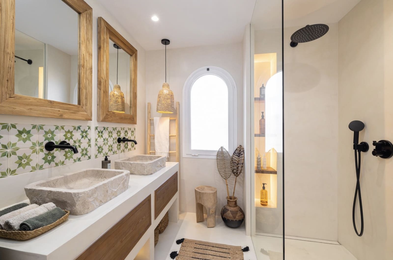 3 sovrum Lägenhet till salu i Nueva Andalucia med pool garage - 2 150 000 € (Ref: 9634234)