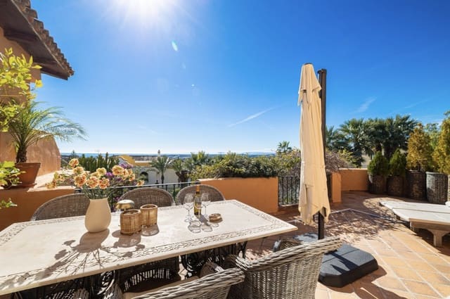 3 sovrum Lägenhet till salu i Nueva Andalucia, Marbella med pool garage - 2 150 000 € (Ref: 9634234)