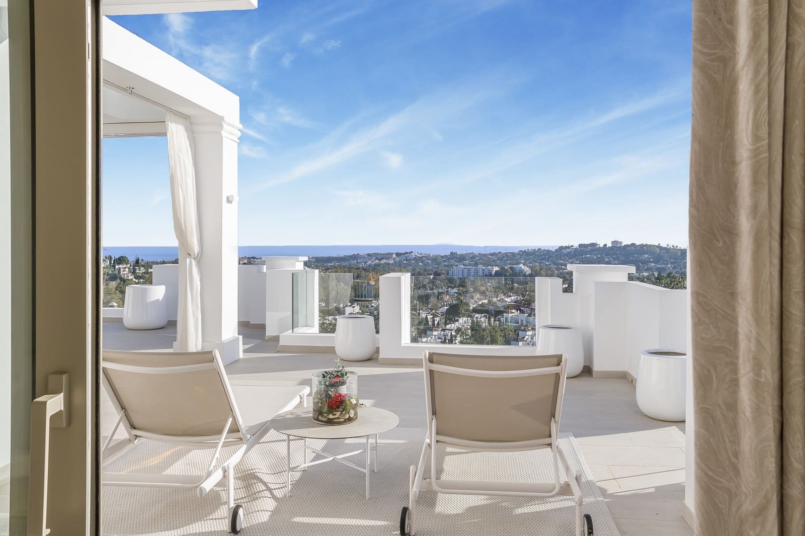 3 bedroom Apartment for sale in Marbella with pool garage - € 2,500,000 (Ref: 9634236)