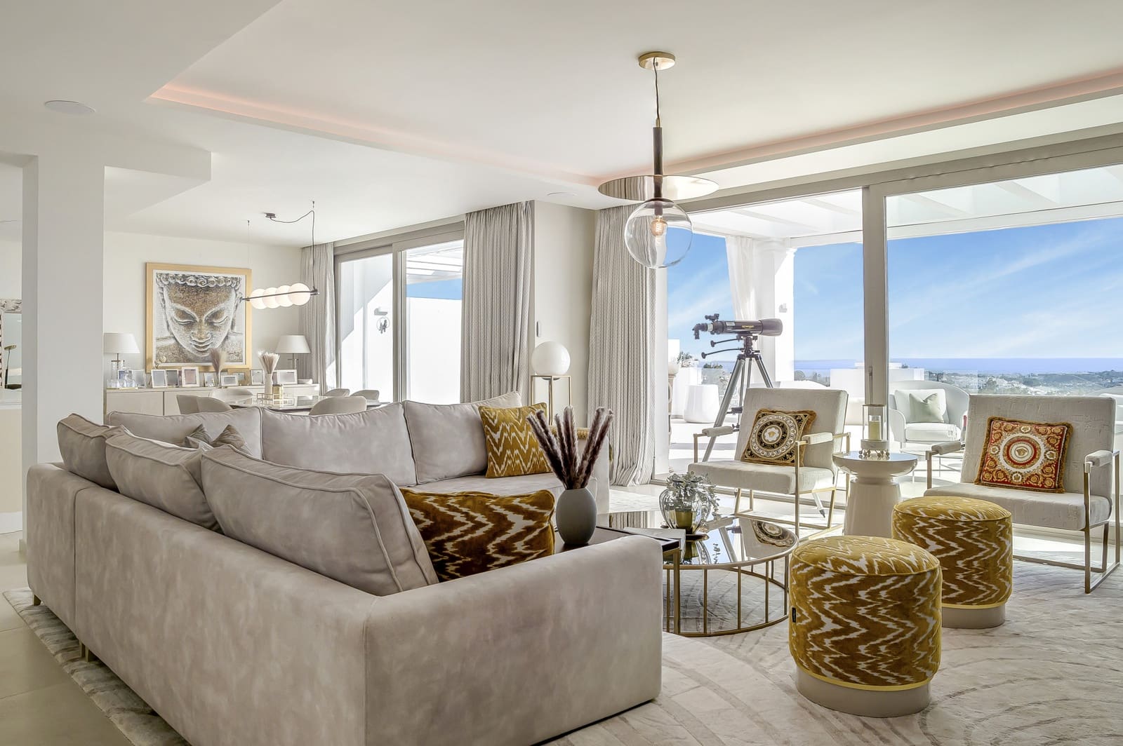 3 bedroom Apartment for sale in Marbella with pool garage - € 2,500,000 (Ref: 9634236)