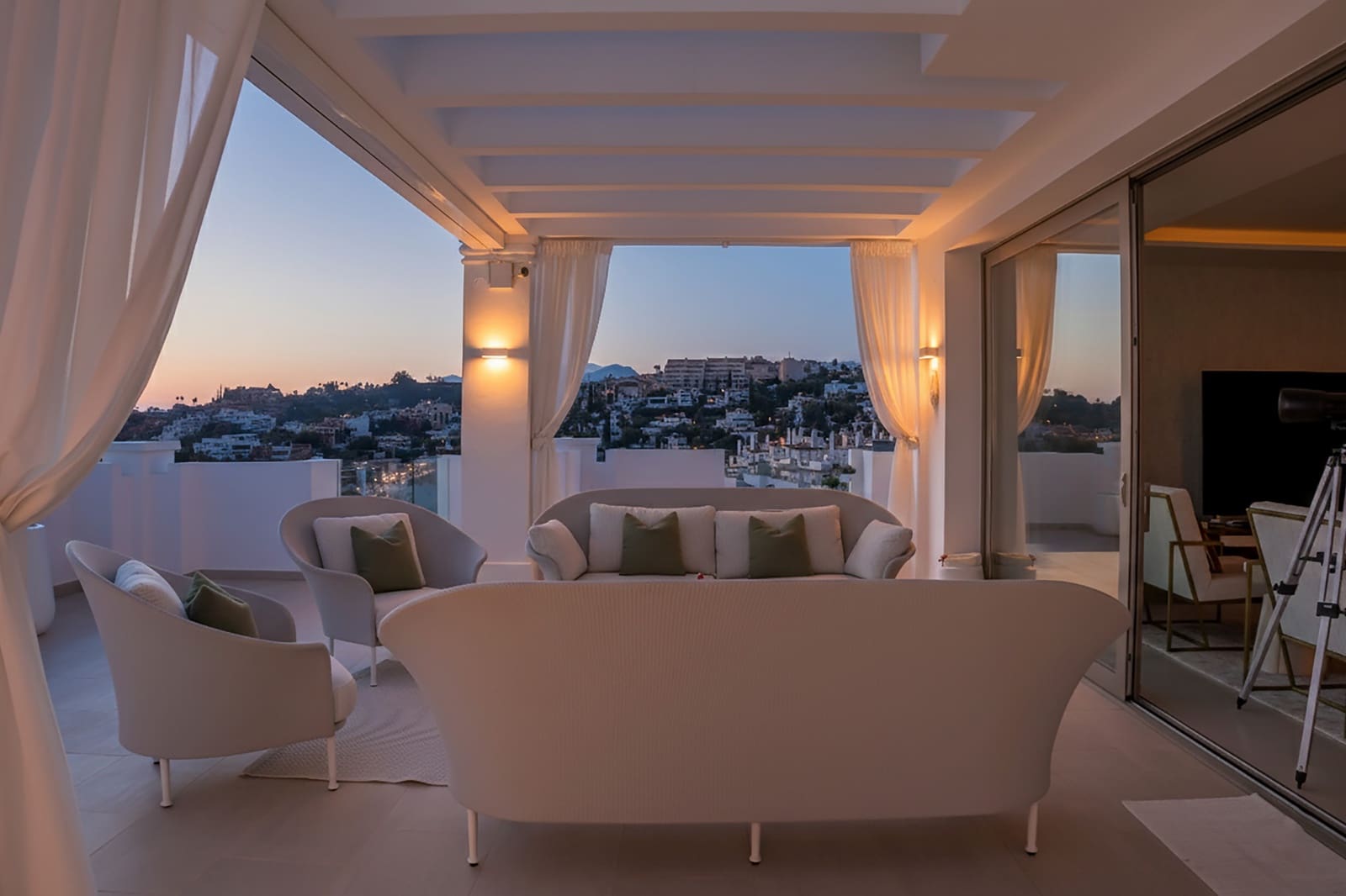 3 makuuhuone Huoneisto myytävänä paikassa Marbella mukana uima-altaan 
autotalli - 2 500 000 € (Ref: 9634236)