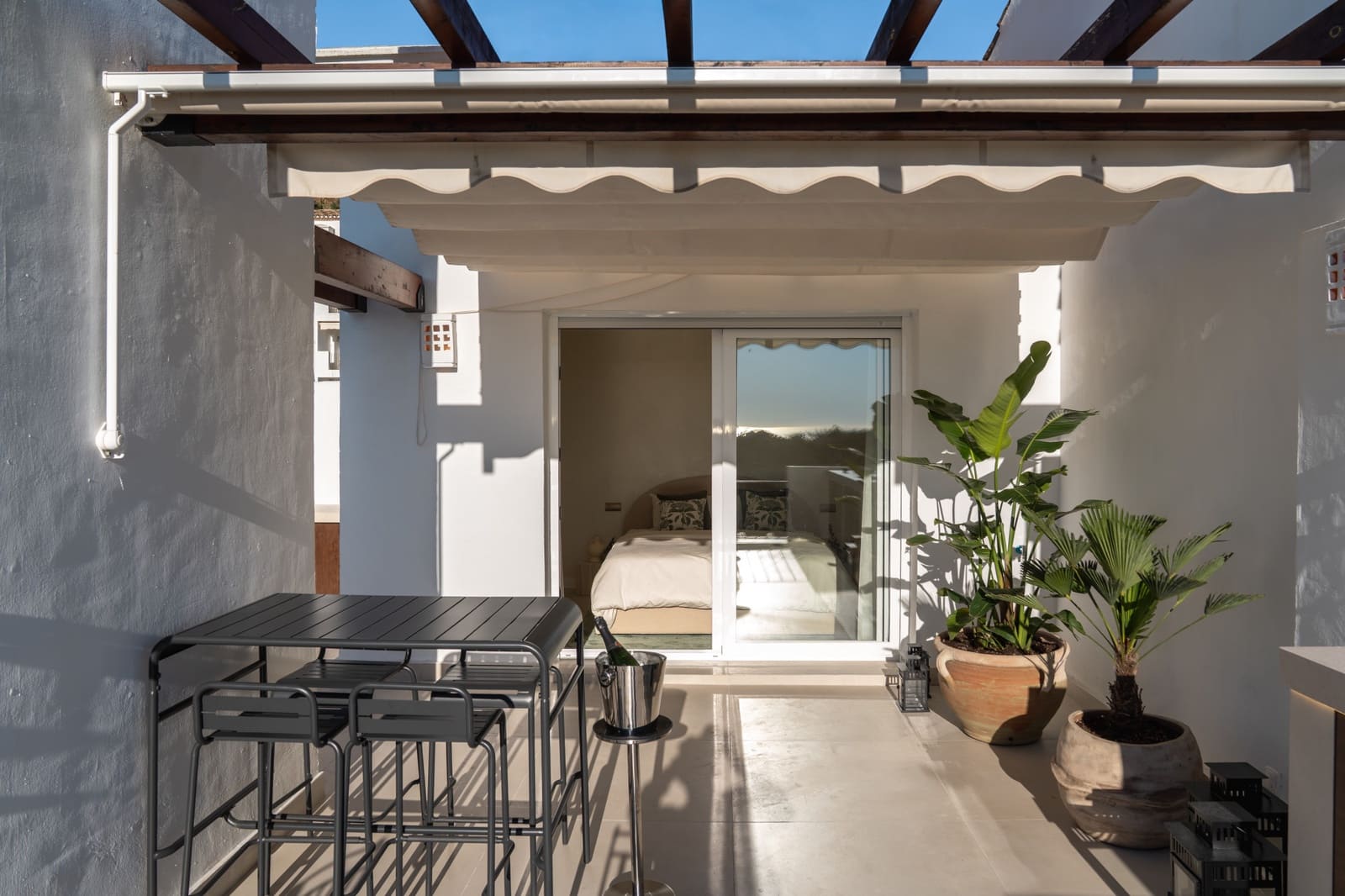 3 soverom Penthouse til salgs i Benahavis med svømmebasseng garasje - € 1 495 000 (Ref: 9634239)