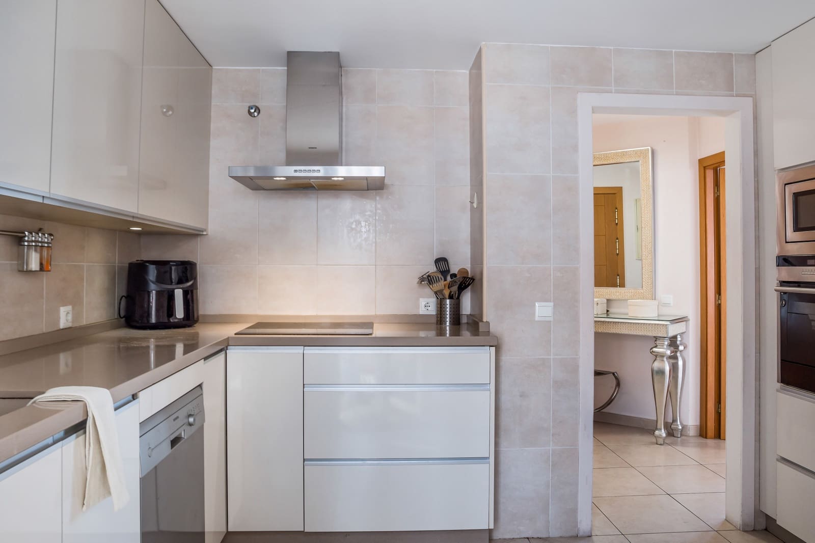 Ático de 3 habitaciones en Nueva Andalucia en venta con garaje - 800.000 € (Ref: 9637314)